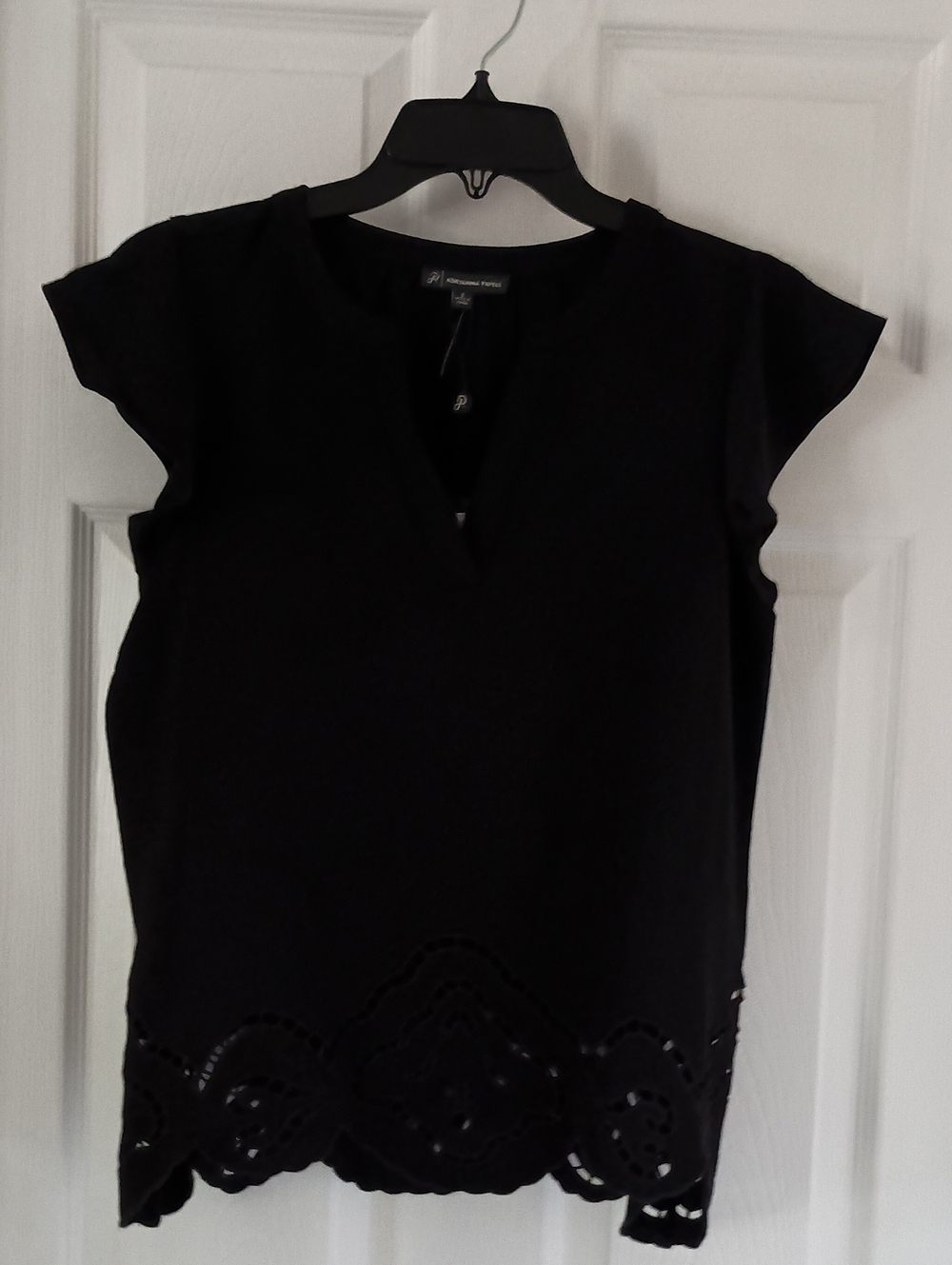 Black Women's Short Sleeve Top with Scalloped Hem